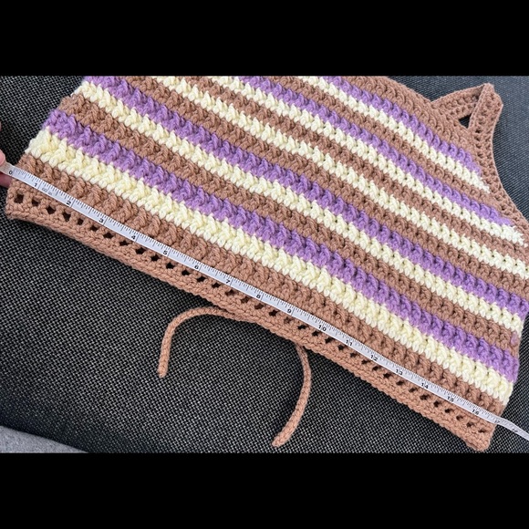 Handmade Crop Top - Picture 3 of 4